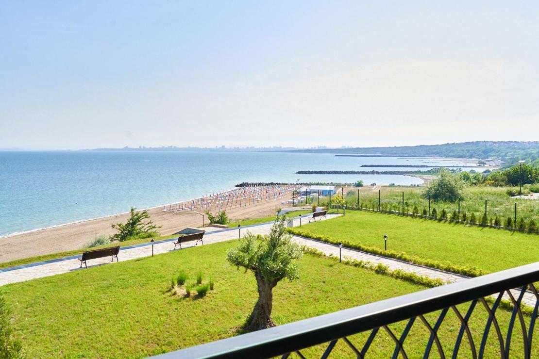 2 Aparthotel