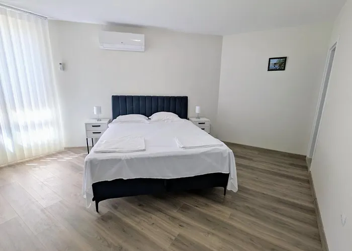 Burgas Beach Resort 2 Apartments